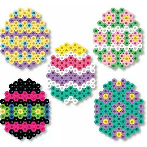 Easter Eggs Easter Hama Beads, Snailmail Ideas, Påskeaktiviteter For Barn, Melty Bead Patterns, Pearl Beads Pattern, Easy Perler Beads Ideas, Fuse Bead Patterns, Beaded Art, Hama Beads Design