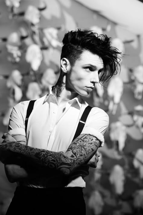 Andy Biersak, Black Stuff, Andy Sixx, Andy Black, Male Characters, Andy Biersack, Veil Brides, Band Memes, Black Veil Brides