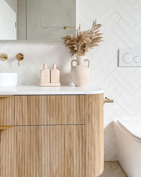 Look at this bathroom!! 😍 We love how @oasisbathroomsandkitchens has created a modern coastal bathroom that everyone can find something they love about it. 👏🏼 #moderncoastal Contemporary Coastal Bathroom, Vj Board, Hampton Style Bathrooms, Modern Coastal Bathroom, Brass Tapware, Prime Oak, Double Herringbone, Bathroom Feature Wall, White Bathrooms