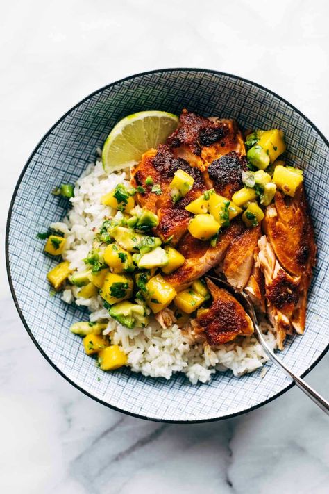 BBQ Salmon Bowls with Mango Avocado Salsa! An easy and impressive dinner with yummy smoky-sweet flavor and a zip of zesty homemade salsa to take it over the top. The BEST weeknight dinner. #salmon #dinner #seafood #bbq | pinchofyum.com Salmon Bowls, Mango Salsa Salmon, Dinner Fish, Bbq Salmon, Impressive Dinner, Recipes Salmon, Pinch Of Yum, Mango Avocado Salsa, Mango Avocado