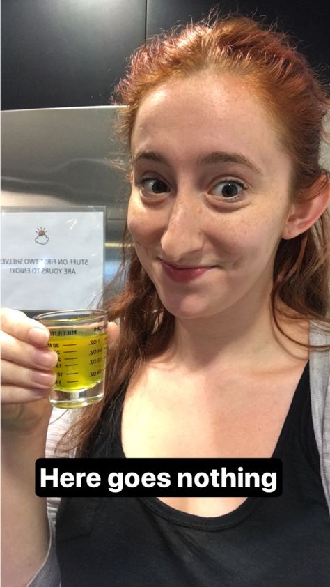 LittleThings.com : Drinking Pickle Juice: Day 1 : I Drank A Shot Of Pickle Juice Every Single Day. At The End Of 7 Days, Here's How I Felt -- I love eating pickles, but I won't lie — I was a little intimidated by the idea of drinking pickle juice. Honestly, I had to work up the courage to actually drink the pickle juice shot. I probably stood in the LittleThings office for about 10 minutes just staring at the pickle juice before I actually drank it. I was pleasantly surprised that the pickle ... Benefits Of Pickle Juice, Pickle Juice Shots, Pickle Juice Benefits, Drinking Pickle Juice, Pickle Juice Uses, Fitness Goals Ideas, Weight Smoothies, Post Workout Drink, Juice Benefits