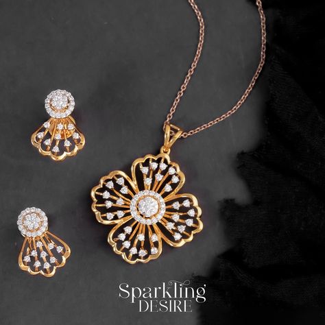 Diamond Pendant And Earrings, Gold Pendant Necklace Jewellery, Baby Jewelry Gold, Cz Jewellery, Small Earrings Gold, Jewelry Necklace Simple, Gold Jhumka, Diamond Pendant Jewelry, Real Diamond Earrings