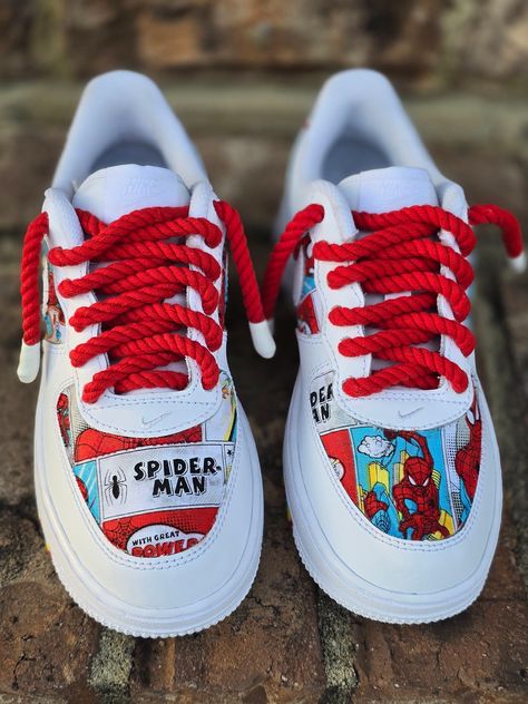 Custom Air Force 1 Men, Easy Shoe Painting Ideas, Custom Forces, Nike Shoes Photo, Sequin Sneakers, Spiderman Outfit, Custom Sneakers Diy, Pretty Sneakers, Custom Af1