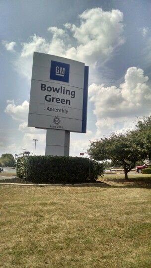 GM Corvette Plant in Bowling Green Kentucky! Bowling Green Kentucky, Bowling Green, Louisville Kentucky, Favorite City, Bowling, Vintage Signs, Kentucky, Bucket List, Signs