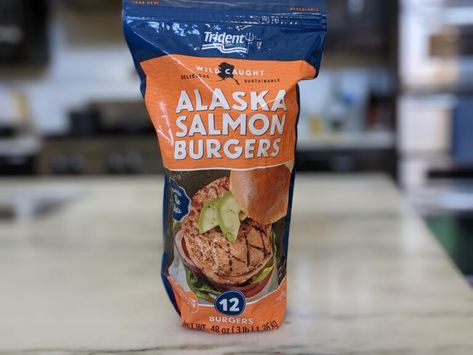 Salmon Patty Meal Ideas, Burger Patty Meal Ideas, Salmon Burger Toppings, Salmon Burgers Recipe, Frozen Fish Recipes, Costco Salmon, Frozen Salmon Recipe, Cook Frozen Salmon, Fish Dishes Recipes