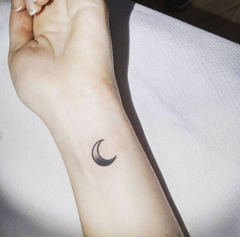 100+ Best Moon Tattoos For Guys (2020) Phases With Meaning Half Moon Tattoo Designs For Women, Moon Tattoo Ideas, Half Moon Tattoo, Luna Tattoo, Small Wave Tattoo, Small Moon Tattoos, Full Moon Tattoo, Pretty Moon, Moon Tattoos