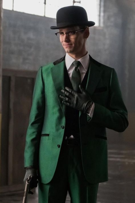 Gotham Edward Nygma, Ed Nygma, Edward Nygma Gotham, Gotham Show, Penguin Gotham, Gotham Characters, Riddler Gotham, Gotham Tv Series, Edward Nygma