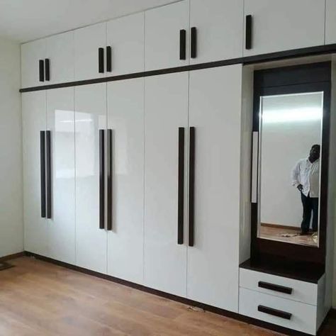 Cupboard Design Modern, Latest Cupboard Designs, Wooden Cupboard Design, Wardrobe Laminate Design, Kitchen Wardrobe Design, Wall Wardrobe Design, Wooden Wardrobe Design, Wardrobe Design Modern, Almirah Designs