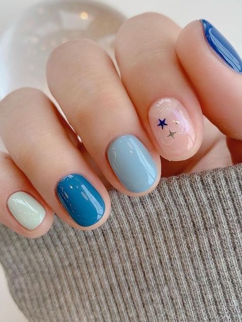 Short Gelish Nails Summer, Short Nail Pastel Designs, Short Nail Designs No Tips, Short Gel Nails No Acrylic, Nail Desine Short Nails, Gel Nail Inspiration Winter, Nail Gel Simple, Short Nail Art Designs Classy, Nail Polish Inspo Short Nails