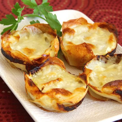 Muffin Tin Potatoes Gratin Potatoes To Go With Prime Rib, Best Sides For Prime Rib Dinner, Prime Rib Roast Side Dishes, Sides To Go With Prime Rib, Side Dishes For Prime Rib Dinner, Sides For Prime Rib Dinner, Prime Rib Side Dishes, Prime Rib Sides, Muffin Tin Potatoes