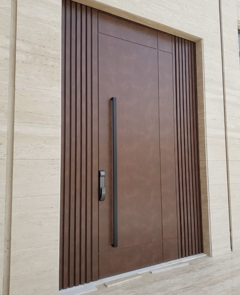 Wooden Entrance Door, Doors Hallway, Wooden Entrance, Door Carving, Wooden Door Entrance, Outdoor Wall Fountains, Modern Entrance Door, Modern Exterior Doors, Single Door Design