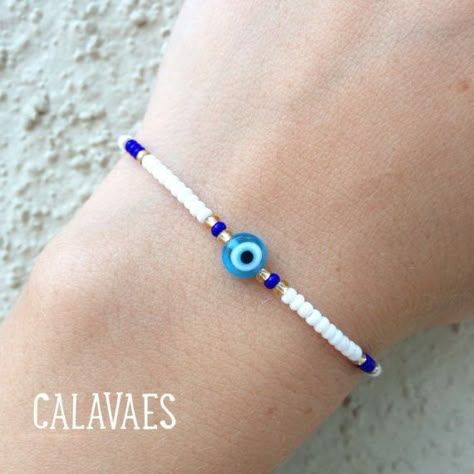 Diy Beads Bracelet, Evil Eye Jewelry Bracelet, Diy Beaded Necklace, Nazar Amulet, Beaded Evil Eye, Hip Jewelry, Ankle Bracelets Diy, Amulet Bracelet, Braided Bracelet Diy