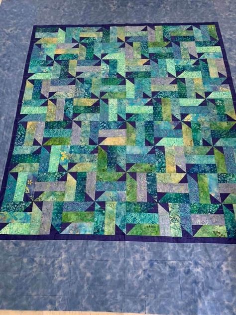 Batik Strip Quilts, Batik Scrap Quilt Patterns, Green Batik Quilt Ideas, Purple Batik Quilt Patterns, Purple Batik Quilts, Strip Quilt Patterns, Bright Quilts, Quilt Pattern Download, Quick Quilt