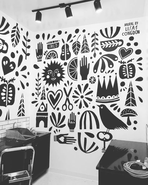 Lisa Congdon on Instagram: “Throwback to the mural I painted at @moonstruckchoc flagship shop in downtown Portland this past November as part of their rebrand/remodel…” Business Mural, Painted Garden Sheds, Black And White Graffiti, Wall Murals Diy, Lisa Congdon, White Inspiration, Lino Art, Downtown Portland, Wall Murals Painted