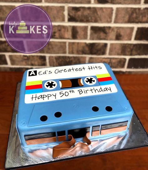 Boom Box Cake 80s, Cassette Tape Birthday Cake, 90s Birthday Cake For Men, 80s Cake Ideas, Cassette Cake, Cassette Tape Cake, 50th Birthday Party Centerpieces, 90s Cake, Male Cakes