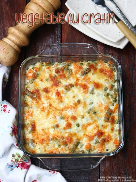 Healthy Baked Vegetable Recipes, Vegetarian Recipes Continental, Vegetables Au Gratin, Baked Veg Recipe, Vegetarian Continental Recipes, Veggies In White Sauce, Veg Baked Dishes, Veg Au Gratin Recipe, Veg Au Gratin