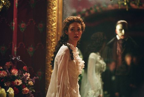 Scene from the film 'Phantom of the Opera' Phantom Of The Opera 2004, The Phantom Of The Opera, The Phantom, The Opera, Phantom Of The Opera, Opera, A Woman, Mirror, White