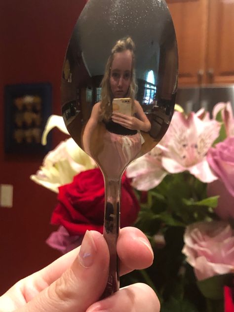 Distorted Pictures, Spoon Aesthetic, Spoon Photography Ideas, Spoon Reflection, Eating With Fork And Knife Reference, Knife Reflection, Eating With Fork And Knife, Give A Girl A Spoon, Spoon Reflection Photography