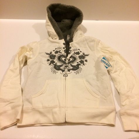 Old Navy Girls’ Zip-Up Hoodie, Size Girls’ L (10-12), Brand New With Tag Loser Outfits, Shelby Core, Cute Zip Up Hoodie, Alternative Hoodie, Graphic Zip Up Hoodies, Vintage Zip Up Hoodie, Light Blue Sweatshirt, Cute Hoodies, Navy Girls