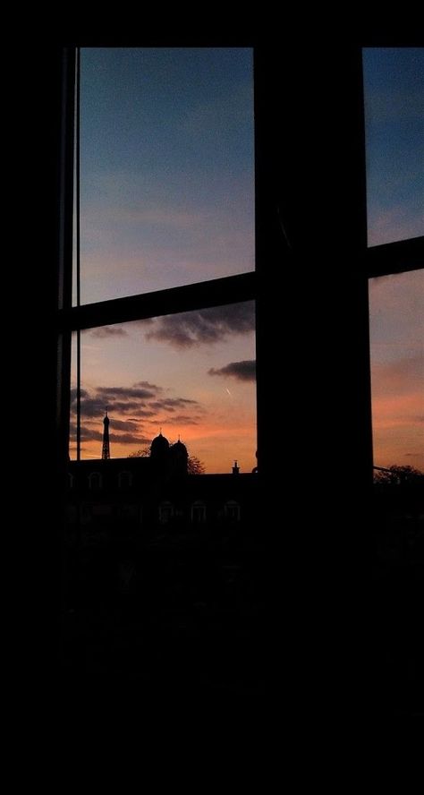 Sunrise Window, Sunset Window, Window Shadow, Lofi Aesthetic, Artistic Wallpaper, Silhouette Photography, Sky Pictures, Look At The Sky, Canvas Painting Diy