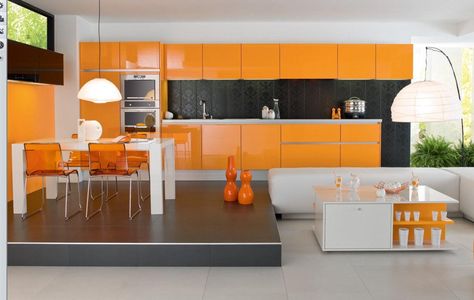 orange theme kitchen - GharExpert Orange Kitchen Designs, Orange Kitchen Decor, Model Dapur, Серая Кухня, Orange Kitchen, Small Space Kitchen, Modern Kitchen Cabinets, Kitchen Cabinet Colors, Kitchen Color