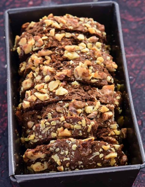 Chocolate Walnut Cake Recipe, Chocolate Walnut Cake, Walnut Cake Recipe, Cake Recipe Eggless, Date And Walnut Cake, Eggless Chocolate Cake, Chocolate Muffin Recipe, Tea Cakes Recipes, Eggless Cake Recipe