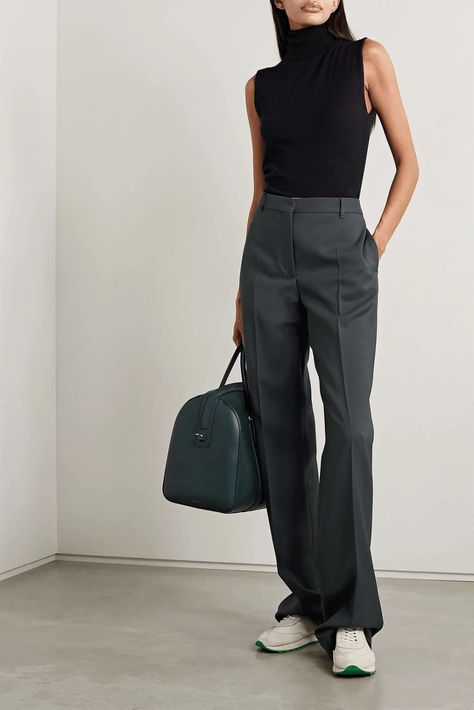 Tailored Pants Women, Grey Pants Outfit, Work Fashion, Grey Fashion, Mr Porter, Pants Outfit, Net A Porter, Straight Leg Pants, Classy Outfits