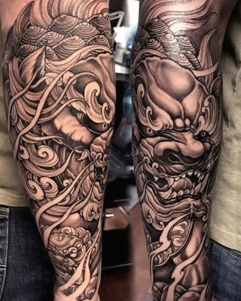 Foo Dog tattoos are a perfect homage to Buddhism, and their presence on Earth stems back thousands of years. They’re a common occurrence in mythology all over Asia, where a Foo Dog’s job is to watch over temples. Below, we are going to mention Chinese lion tattoo ideas & designs. #tattoosformen #legtattoos Chinese Lion Tattoo, Chinese Sleeve Tattoos, Hannya Maske Tattoo, Japanese Forearm Tattoo, Foo Dog Tattoo Design, Foo Dog Tattoo, Lower Leg Tattoos, Chinese Lion, Dragon Sleeve Tattoos