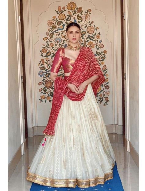 Aditi Rao Hydari in a ivory Tarun Tahiliani lehenga for a wedding 1 Tarun Tahiliani Lehenga, Casual Blouse Designs, Bridesmaid Outfits, Aditi Rao Hydari, Aditi Rao, Simple Lehenga, Trendy Outfits Indian, Wedding Lehenga Designs, Lehenga Designs Simple