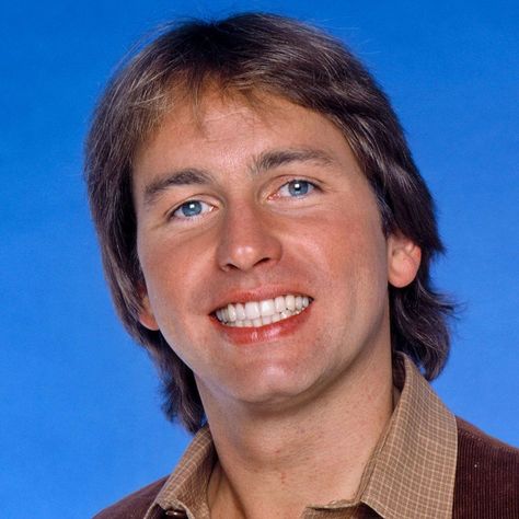 John Ritter (1948–2003) He was an Emmy winner for THREE'S COMPANY — and a joy to watch.❤️ Starsky & Hutch, Three's Company, Golden Age Of Hollywood, Do You Remember, Man Humor, Hutch, Golden Age, John Ritter, Suzanne Somers