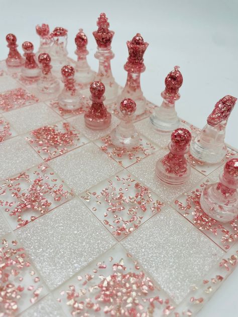 "This listing is for a Custom 12.5 X 12.5\" Resin Chess Set! Chess set is fully resin with full size pieces. Pink glass and pearlized coordinating pieces included." Resin Chess Set, Glass Chess Set, Glass Chess, Diamonds And Pearls, Image Swag, Diy Resin Art, Fun Easy Crafts, Diy Resin Crafts, Cute Room Decor