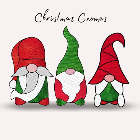 Santa Hat Stained Glass Pattern, Stained Glass Patterns Free, Stained Glass Pattern, Easy Face Mask Diy, Stained Glass Christmas, Gnome Patterns, Glass Pattern, Shattered Glass, Stained Glass Designs