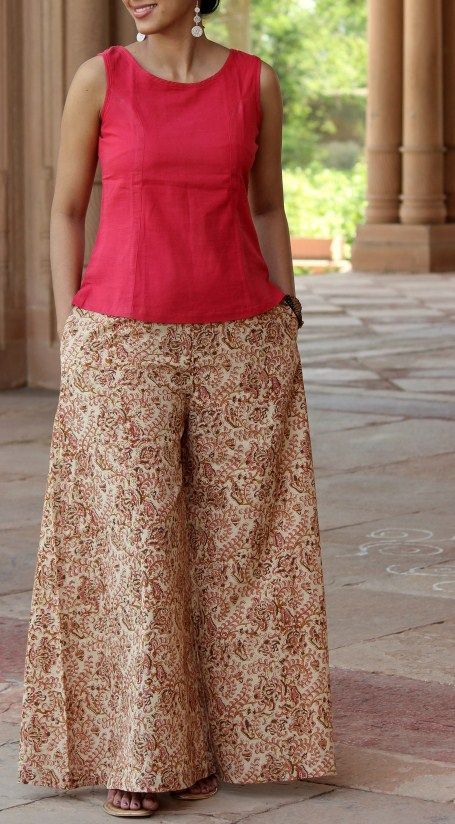 Handprinted extra flared palazzo pants in delightful Kalamkari prints: Kalamkari Dresses, Flared Palazzo, Simple Kurti Designs, Salwar Designs, Stitching Dresses, Long Kurti Designs, Cotton Kurti Designs, Kurti Neck Designs, Kurti Designs Party Wear