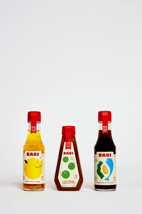 1980s Packaging Design, Branded Food Packaging, Pasta Sauce Packaging Design, Pesto Packaging, Condiment Packaging, Illustrative Packaging, Hot Sauce Label, Food Label Design, Alcohol Branding