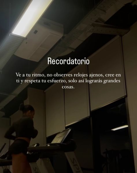 Frases Gym, Frases Fitness, Spanish Phrases, Knowing Your Worth, Reading Quotes, Gym Style, Baddie Quotes, Positive Mind, Life Goes On