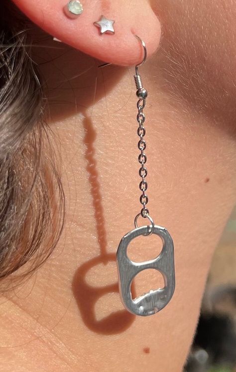 Recycled soda tab earrings on a chain. Diy Pop Tab Jewelry, Can Top Jewelry, Bottle Tap Craft, Soda Tab Clothes, Things To Make Out Of Soda Can Tops, Cool Handmade Jewelry, Soda Tab Friends, Charm Jewelry Diy, Soda Tabs Crafts