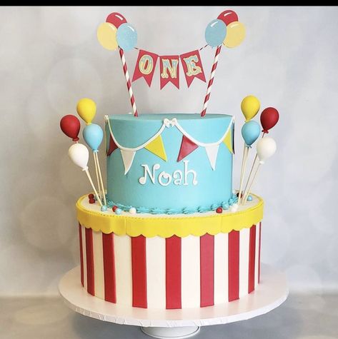 Circus Cake Topper, Carnival Themed Cakes, Carnival Birthday Cakes, Carnival Birthday Theme, Circus Birthday Cake, County Fair Birthday, Circus Cakes, Circus 1st Birthdays, Carnival Cakes