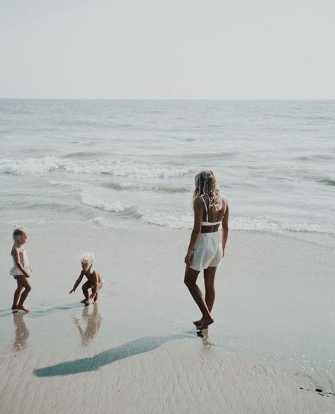 Life Itself, Future Mom, Kids Running, Beach Baby, Family Goals, On Film, Future Life, Future Baby