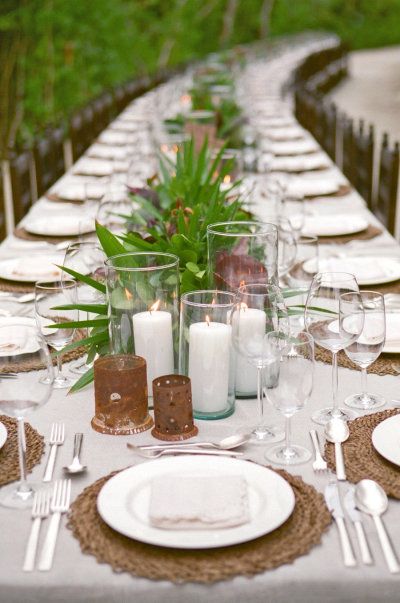 Frugal Wedding, Theme Nature, Holiday Tablescapes, Table Top Design, Wedding Gifts For Guests, Wedding Tablescapes, Tropical Wedding, Rehearsal Dinner, Reception Decorations