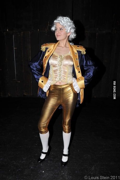 Sexy George Washington women's Halloween costume. Powder wig and gold leggings. Colonial Halloween Costume, George Washington Halloween Costume, Founding Father Halloween Costume, Founding Fathers Costume Women, Historical Couples Costumes, Founding Fathers Halloween Costume, Founding Fathers Costume, Bachelorette Attire, George Washington Costume