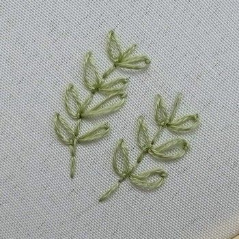 How to make detached chain stitch leaves Embroidery Leaves Simple, Detached Chain Stitch, Leaves Video, Stitch Leaves, Foto Frame, Embroidery Leaf, Lazy Daisy Stitch, Pretty Leaf, Chain Stitch Embroidery