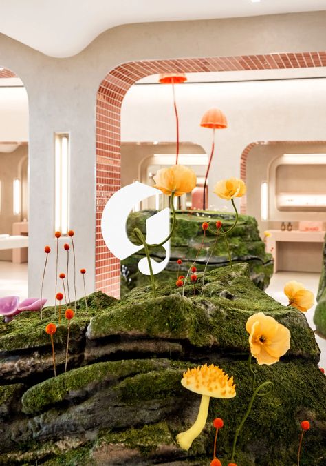 Glossier Seattle store features mossy mushroom-covered mound Glossier Seattle, Glossier Pop Up, Pink Furniture, Minimal Architecture, Tile Covers, Pink Tiles, Fits Inspo, Retail Experience, Baboon