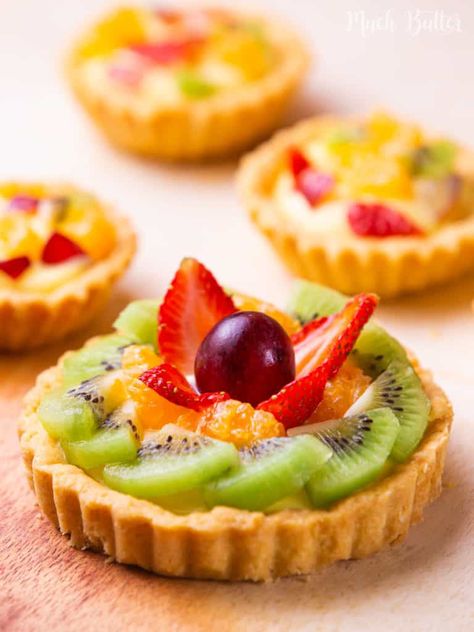 Fruit Pastry Cream Tart I Beautiful & Colorful Dessert - Much Butter Pastry Cream Tart, Fruit Flan, Fruit And Cream, Garlic Butter Shrimp Pasta, Tart Pastry, Fruit Pastry, Fruit Tart Recipe, Fruit Pastries, Sugar Dough