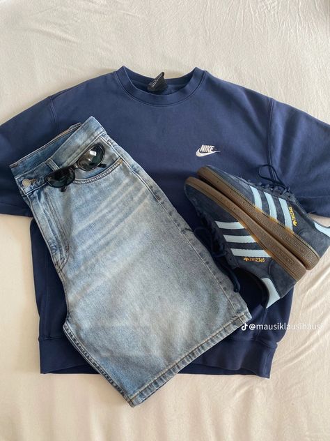 Basic Retro Outfits, 대학생 스타일, Summer Jorts, Guys Clothing Styles, Fits Clothes, Cool Outfits For Men, Fit Ideas, Baggy Pants, Streetwear Men Outfits