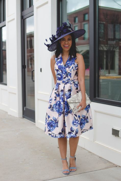 Questions about what to wear to the Kentucky Derby? Louisville blogger, What Nicole Wore, breaks down how to dress for Kentucky's biggest event. Big Kentucky Derby Hats, Blue Derby Dress Outfit, Kentucky Derby Outfit For Women Plus Size, Casual Kentucky Derby Outfit, Kentucky Derby Fashion 2024, Kentucky Derby Outfit For Women 2024, Kentucky Derby Outfit For Women 2023, Plus Size Derby Outfits, Derby Outfits For Women Casual