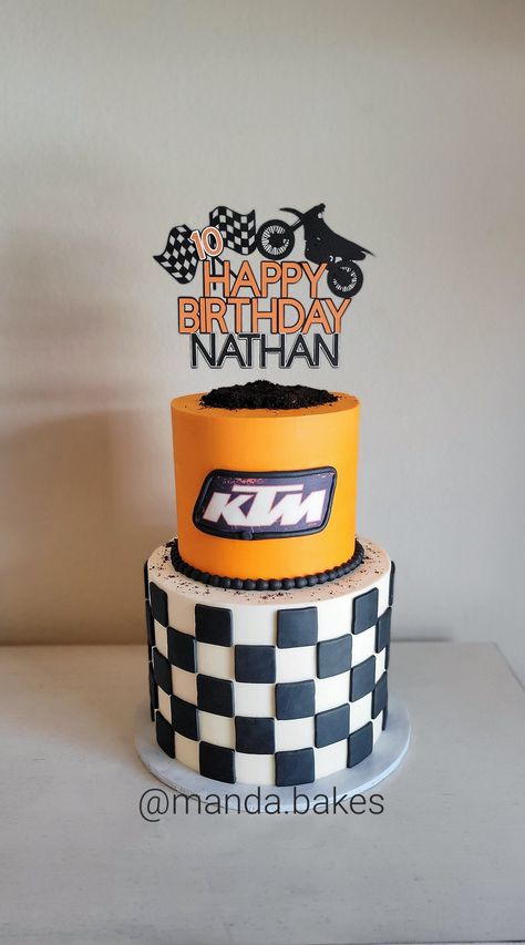 Ktm Cake, Racing Cake, 10% Happier, Cookie Cake, 5th Birthday, No Bake Cake, Party Themes, Birthday Cake, Happy Birthday