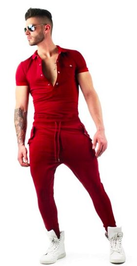 This men’s burgundy red jumpsuit is the easiest way to look streetwear cool from head to toe. Perfect for any occasion, from going out with friends to a lazy day at home, this red jumpsuit for men is sexy, yet casual. Perfect as a quick, stylish look, this men's red onesie is your one-and-done. Sold on Differio.com. Mens Fashion Jumpsuit, Jumpsuits For Men, Jogger Jumpsuit, Fashion Jumpsuits, Romper Men, Mens Workout, Gym Outfit Men, Overalls Men, Fitness Pants