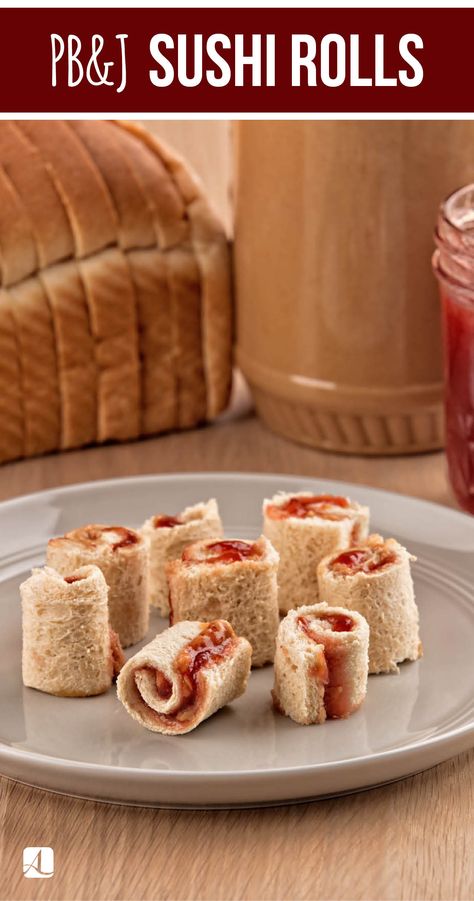 Peanut Butter & Jelly Sushi Rolls #sushirolls #pbj #kidsmeals Pbj Sushi Rolls, Pbj Roll Ups, Jam Roll, Sandwiches Recipes, Tea Sandwiches Recipes, Kid Foods, Ready Set Eat, Sandwich Trays, Party Sandwiches