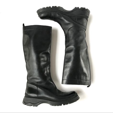 Vibram Boots, Prada Boots, Lug Boots, Lug Sole Boots, Leather Riding Boots, Lug Sole, Second Skin, Runway Fashion, Wedge Boot