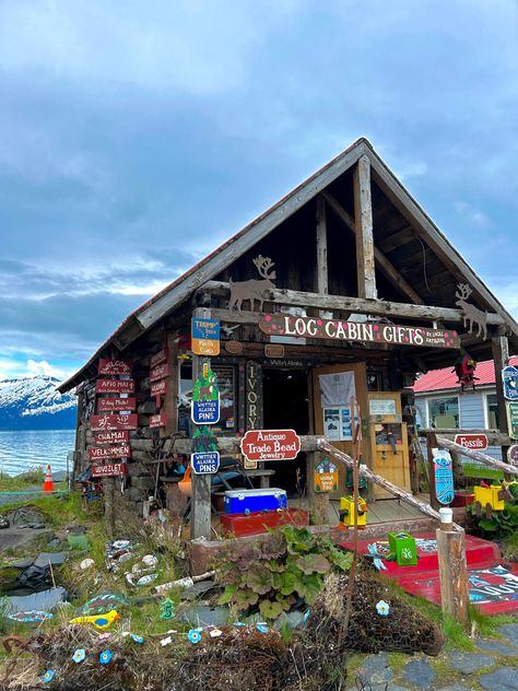 Seward Alaska Photography, Alaska Life Aesthetic, Living In Alaska Aesthetic, Alaska Travel Aesthetic, Alaska Astethic, Alaska Summer Aesthetic, Alaska Lifestyle, Cabin In Alaska, Alaska Town